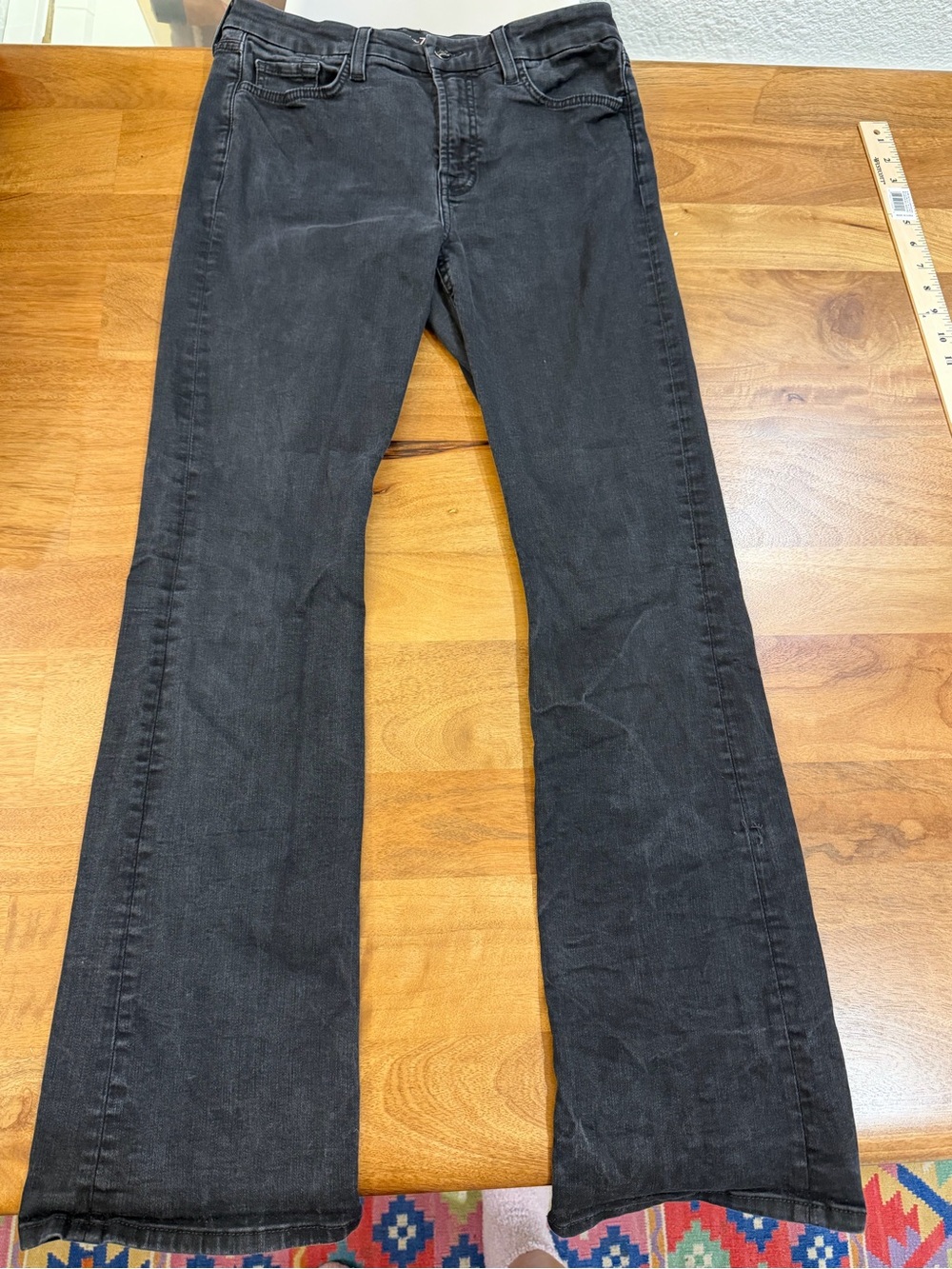 Jen 7 Women’s Slim Bootcut Jeans in Vintage Black Size 8 (30” Inseam)